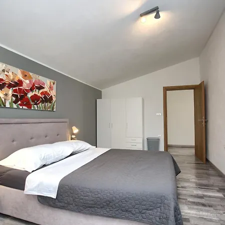 House Ulika * Пула