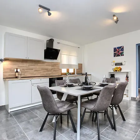 House Ulika Дом отдыха *