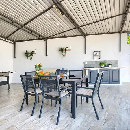 Дом отдыха House Ulika *