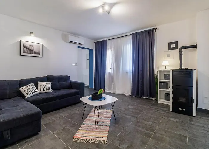 House Ulika