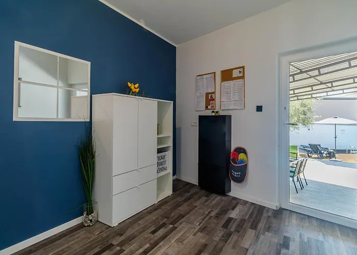 House Ulika