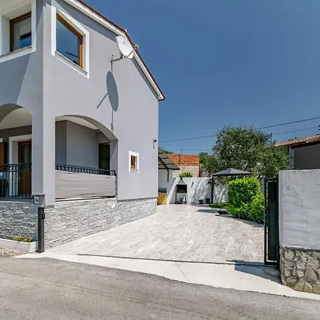 Prázdninový dům House Ulika