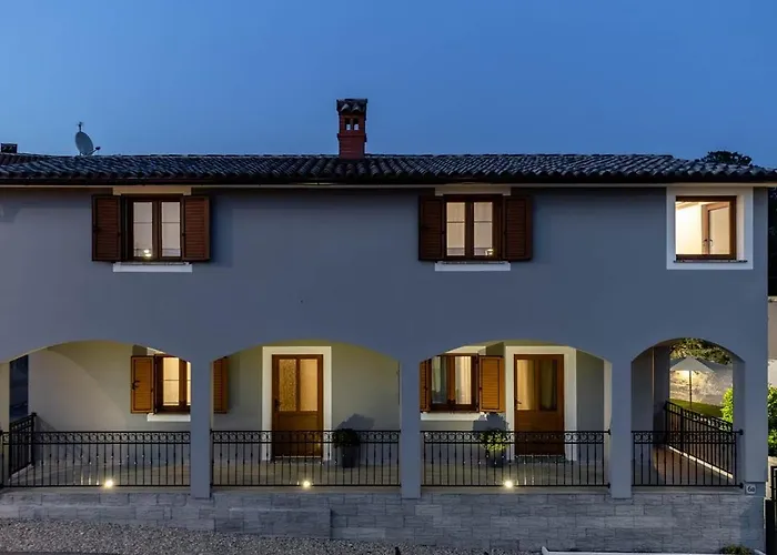 House Ulika Tatil Evi Pula