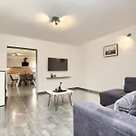 House Ulika