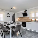 בית נופש House Ulika